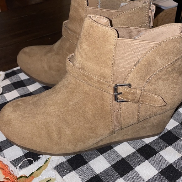 Wedge booties - Picture 4 of 4